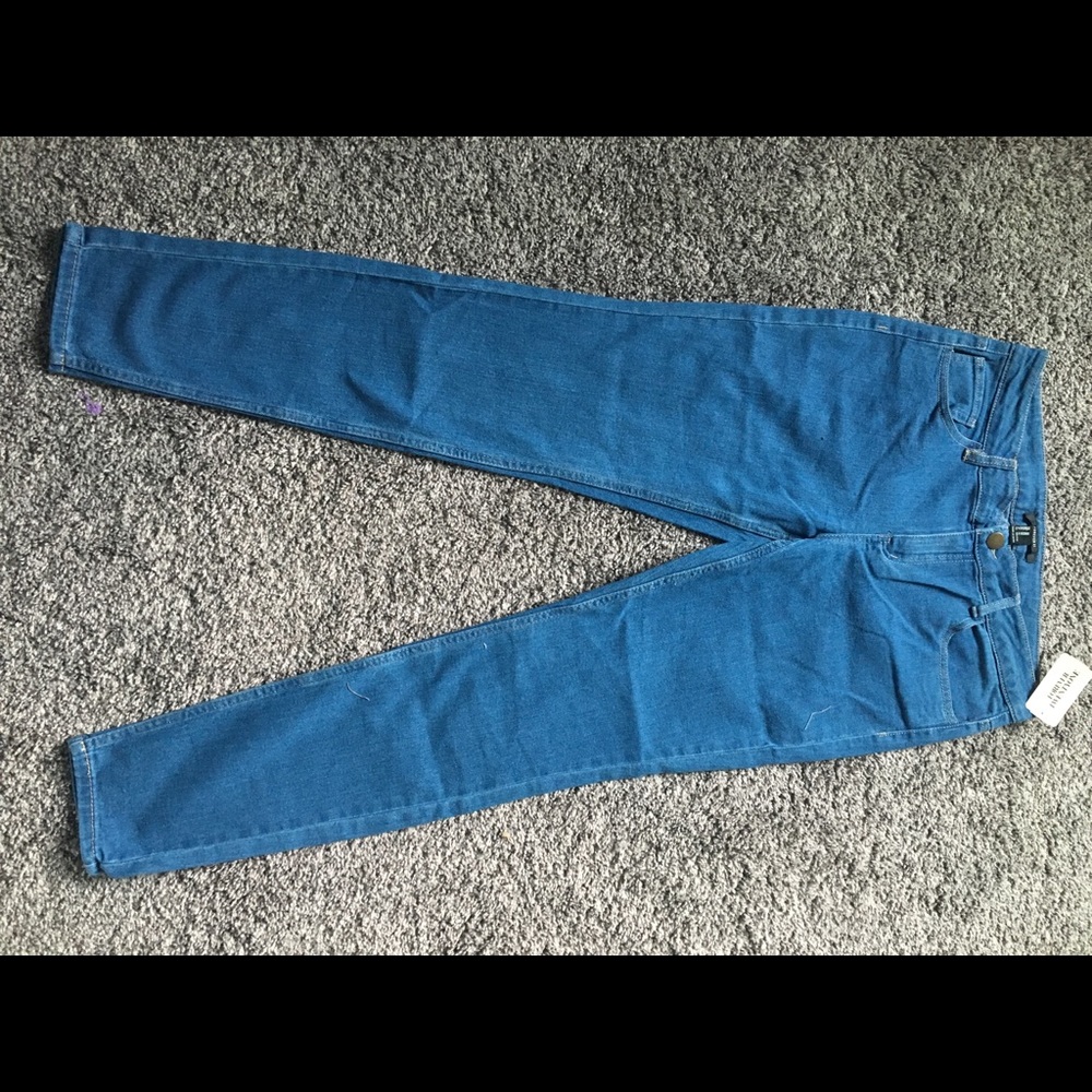 Skinny jeans